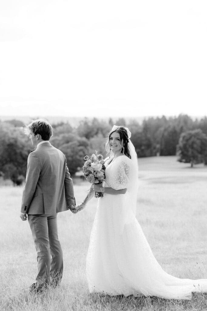 Wedding Portraits taken in Seattle Washington by Julia Price Photography