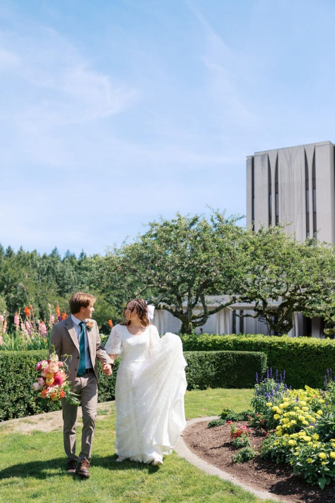 Seattle LDS Temple Wedding Photographer